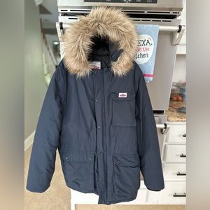 Hardly worn men’s penfield winter coat.